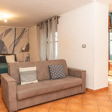 Vendégház Clos Du Pinot By Hili Aosta